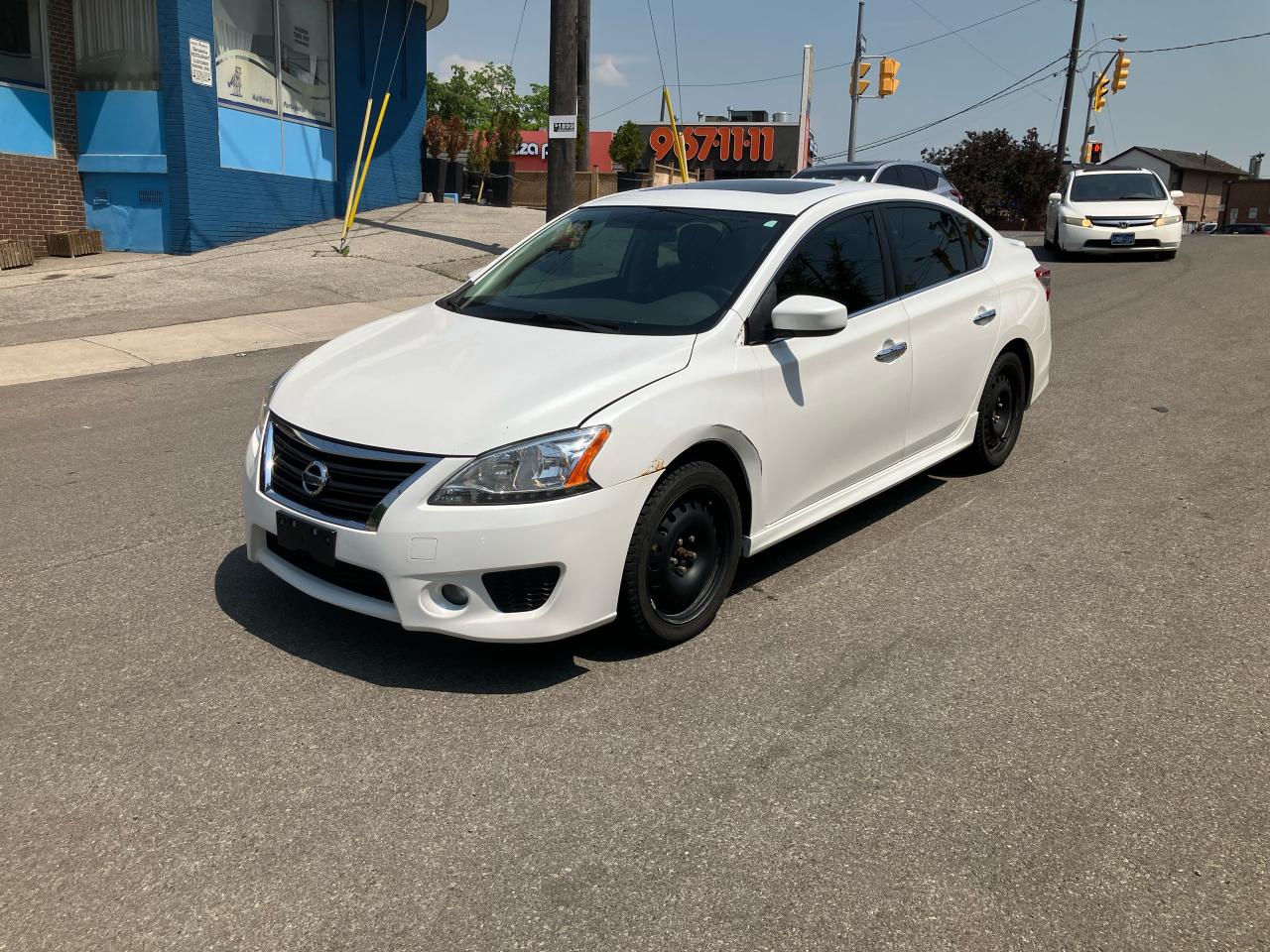 2015 Nissan Sentra S/AUTO/NAVIGATION/CAMERA/SUNROOF/HTDSEAT/CERTIFIED - Photo #1