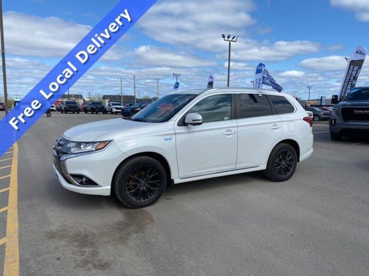 Used 2018 Mitsubishi Outlander Phev GT S-AWC Plug in Hybrid - Sunroof, Leather, 360 Camera, Adaptive Cruise, Heated Seats & Much More! for sale in Guelph, ON