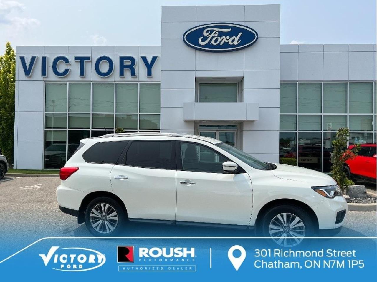 Used 2018 Nissan Pathfinder SV Tech | Navigation | Bluetooth | Dual climate co for sale in Chatham, ON