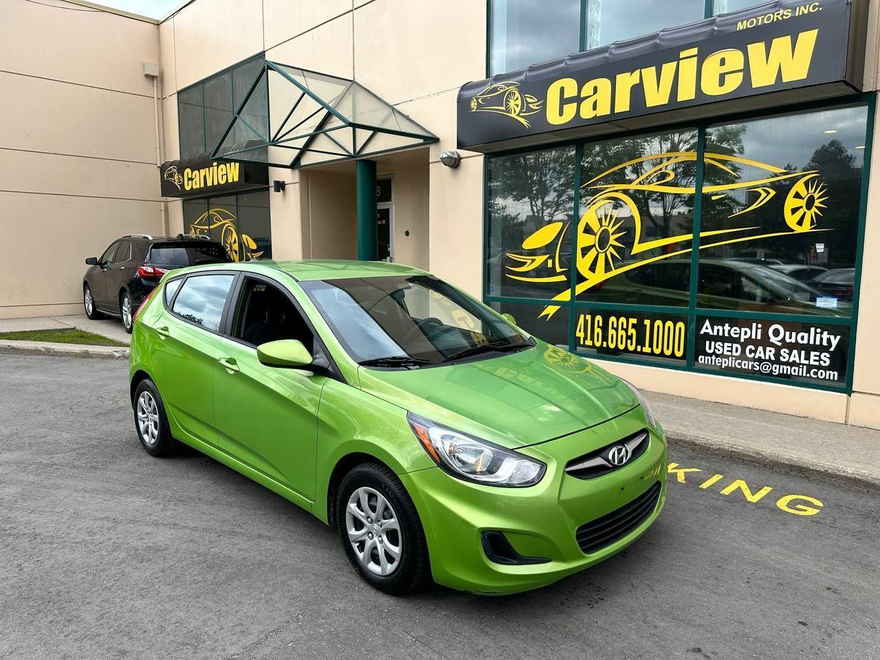 2013 Hyundai Accent  - Photo #1
