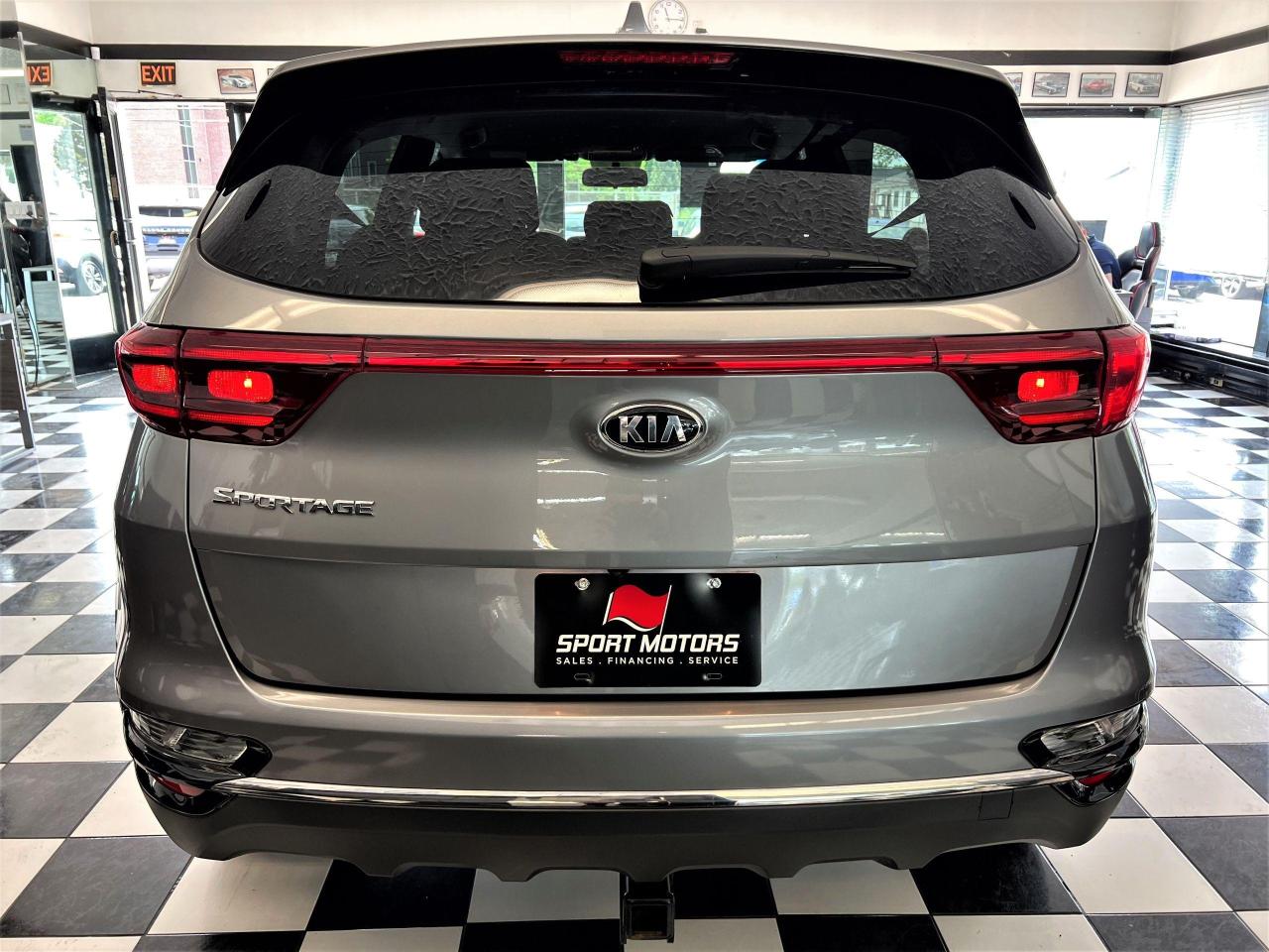 2020 Kia Sportage LX AWD+New Tires & Brakes+ApplePlay+CLEAN CARFAX - Photo #3