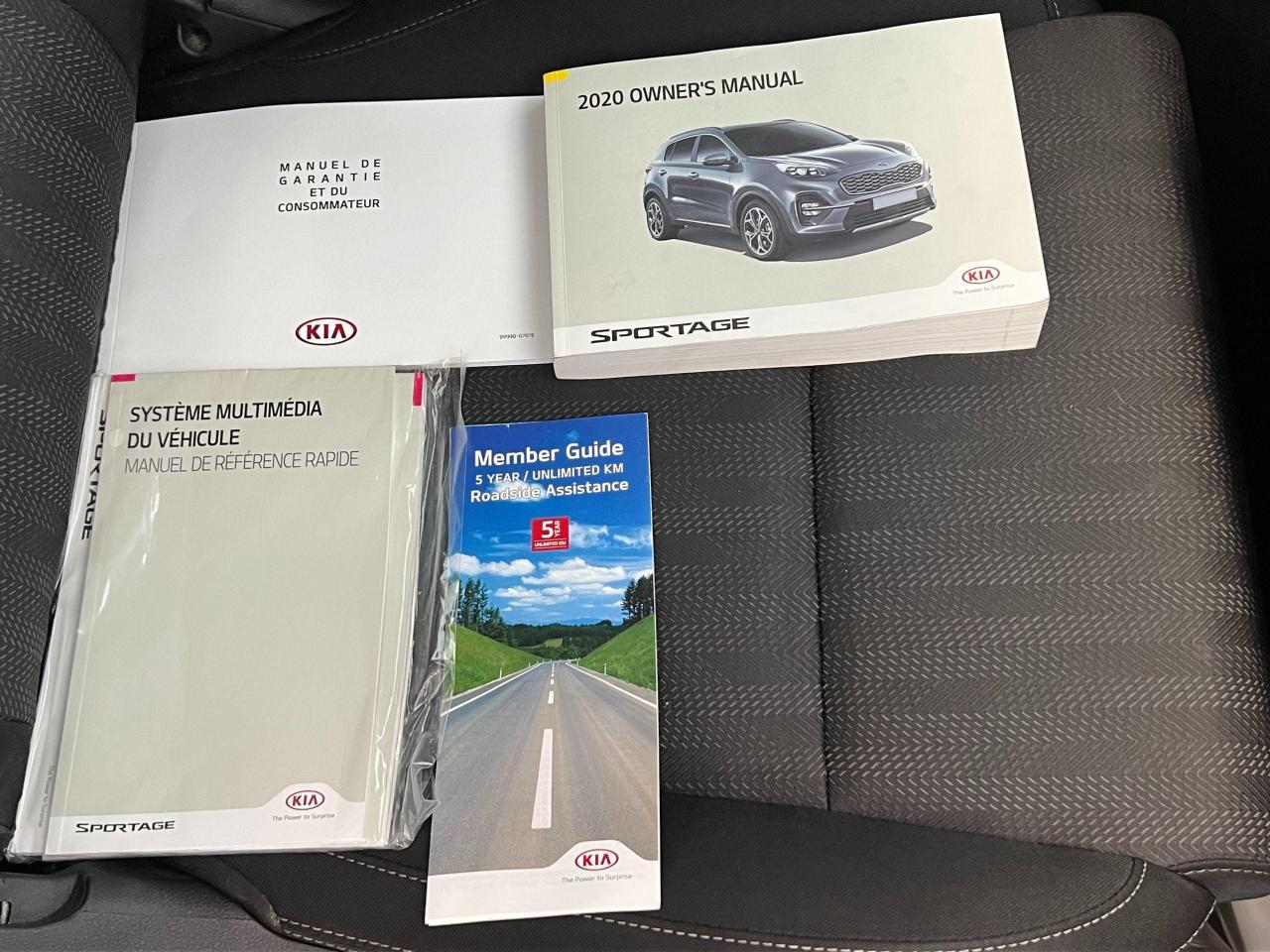 2020 Kia Sportage LX AWD+New Tires & Brakes+ApplePlay+CLEAN CARFAX Photo26