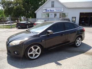 Used 2012 Ford Focus 4dr Sdn Titanium for sale in Sarnia, ON