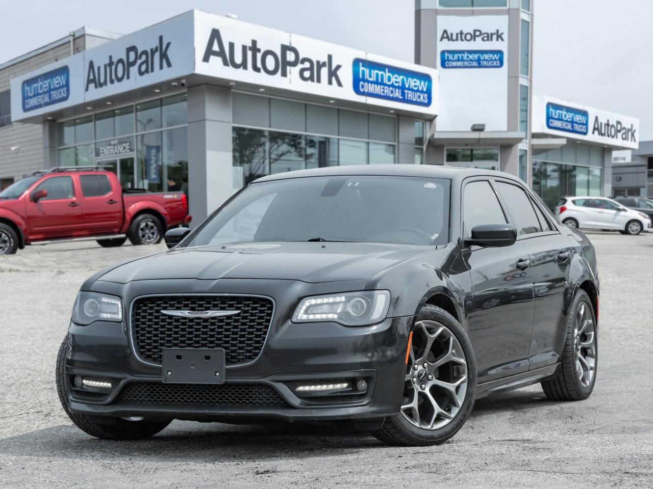 Used 2017 Chrysler 300 BEATS AUDIO | PANOROOF | NAV | BACKUP CAM | LEATHER for sale in Mississauga, ON