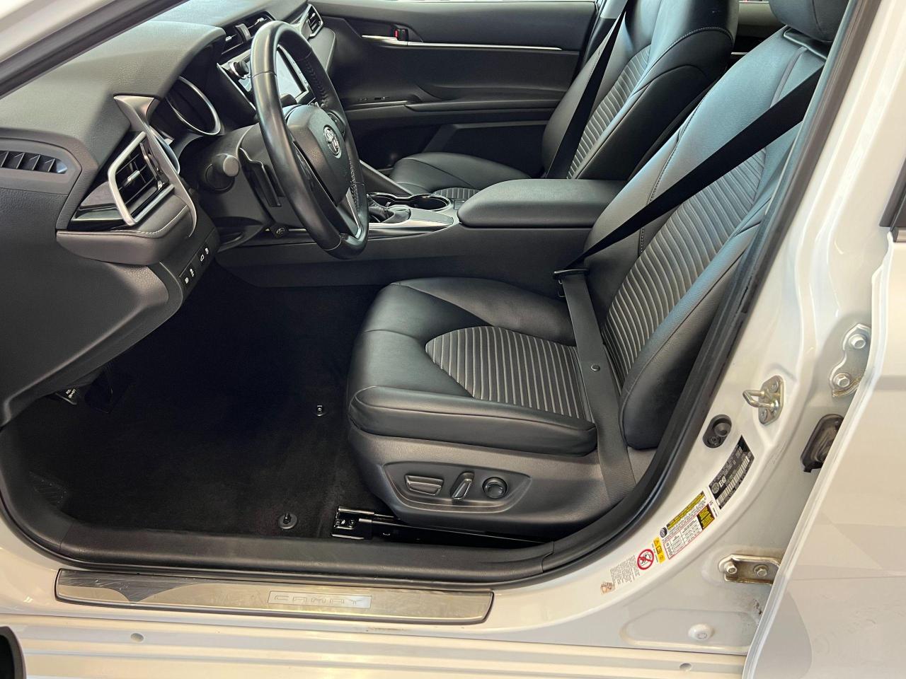 2018 Toyota Camry SE+New Tires+Camera+Heated Seats+CLEAN CARFAX Photo19