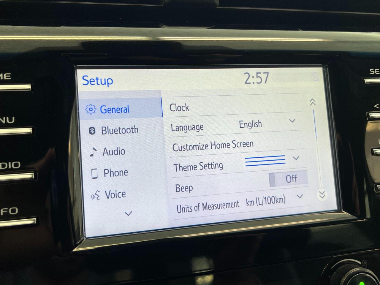 2018 Toyota Camry SE+New Tires+Camera+Heated Seats+CLEAN CARFAX - Photo #32