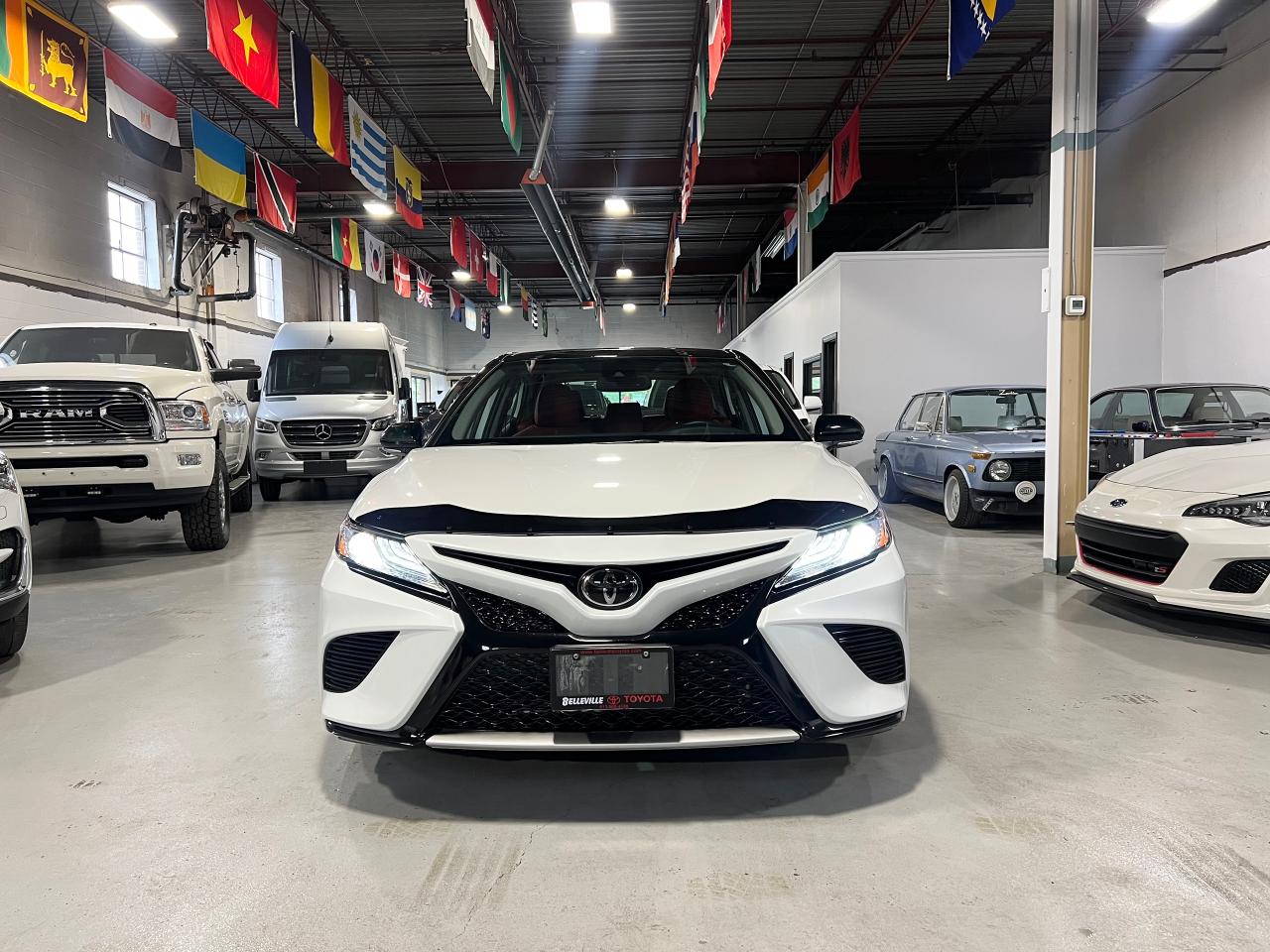2020 Toyota Camry 4 CYL | AWD | XSE | RED LEATHER - Photo #2