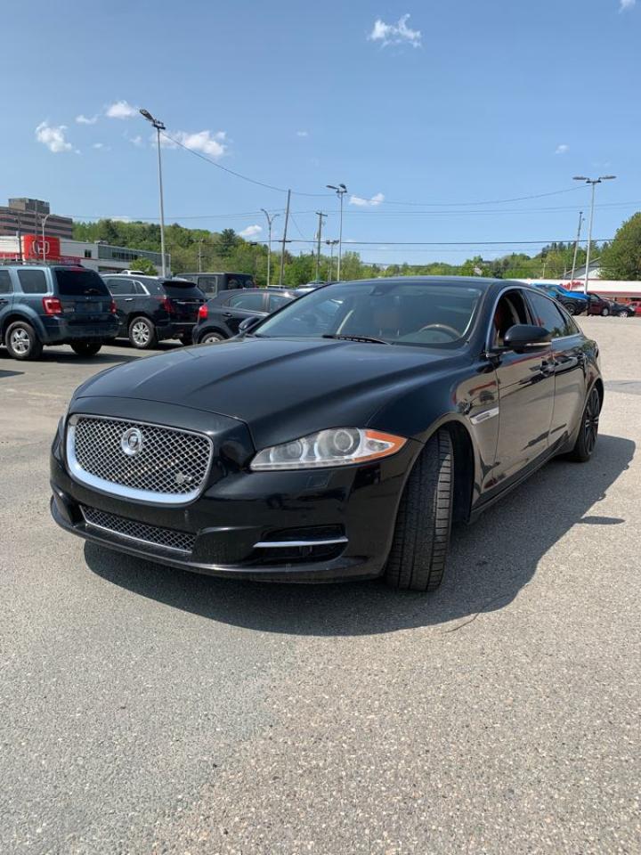 2013 Jaguar XJ  - Photo #1