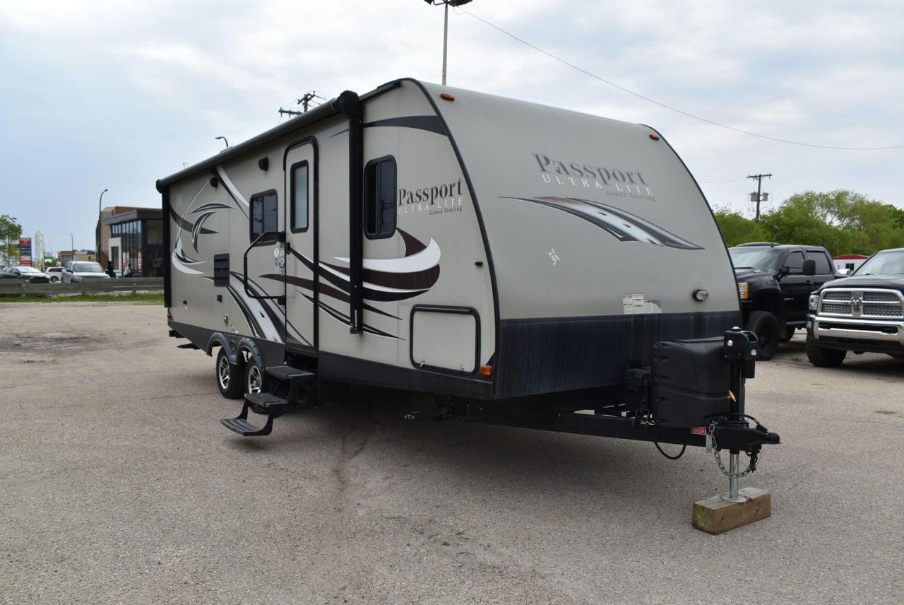 2017 Keystone PASSPORT ULTRA LITE GRAND TOURING - Photo #1