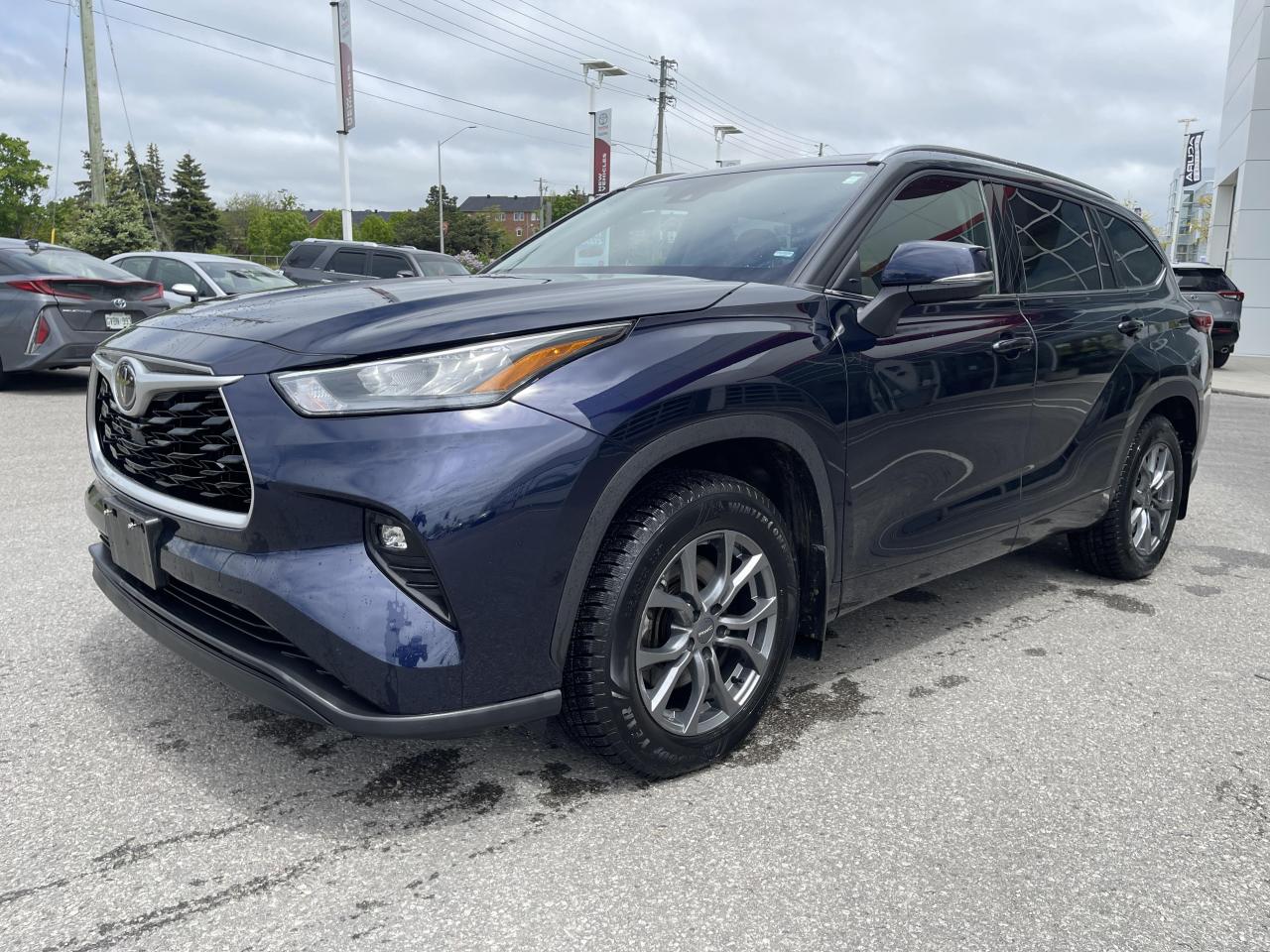 Used 2020 Toyota Highlander AWD XLE for sale in Pickering, ON