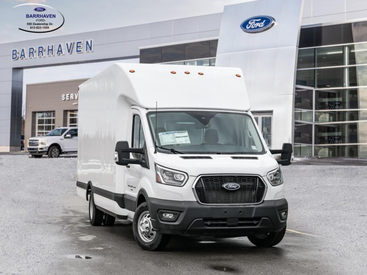 2023 Ford Transit Cutaway Photo0