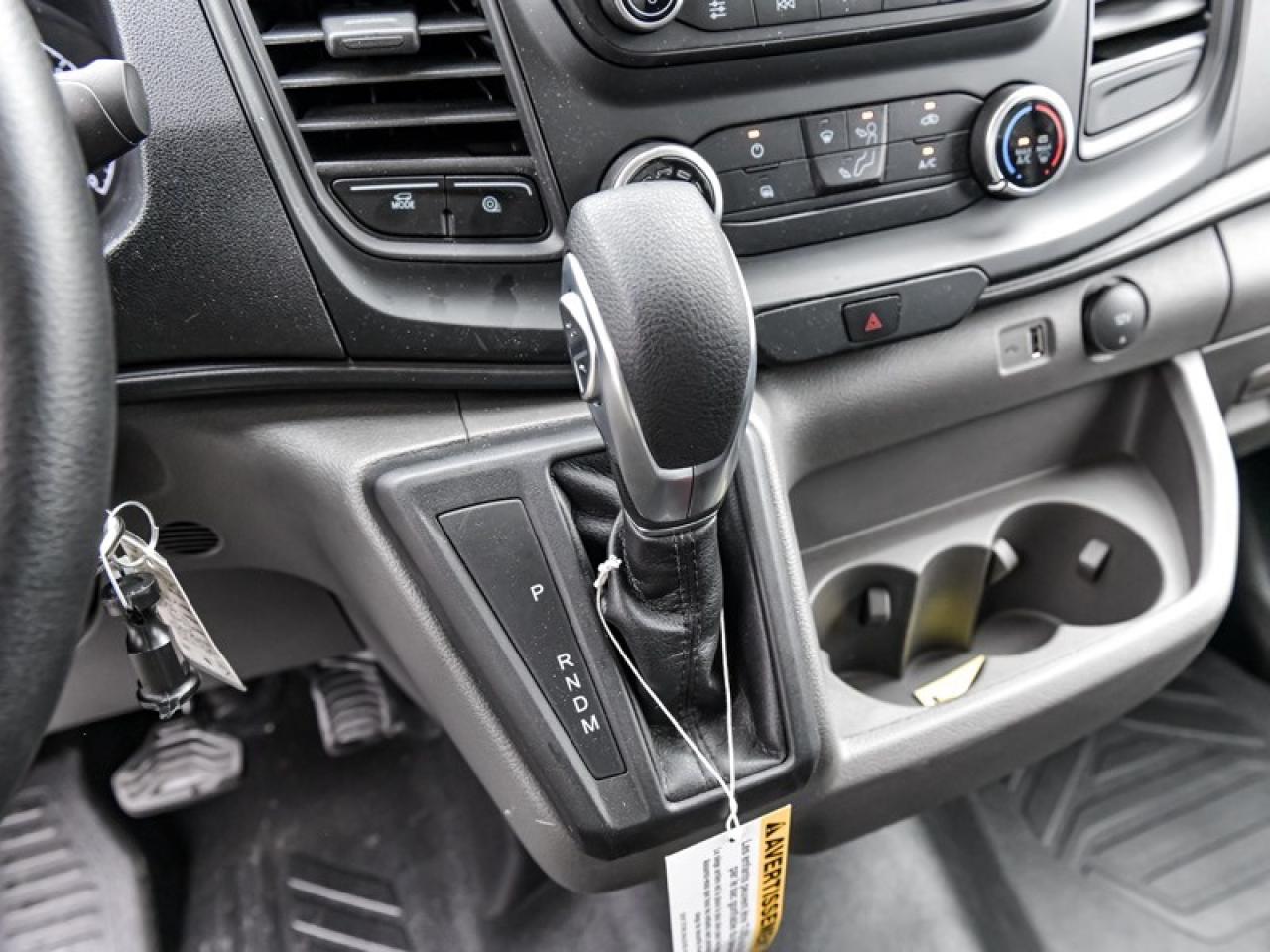 2023 Ford Transit Cutaway Photo