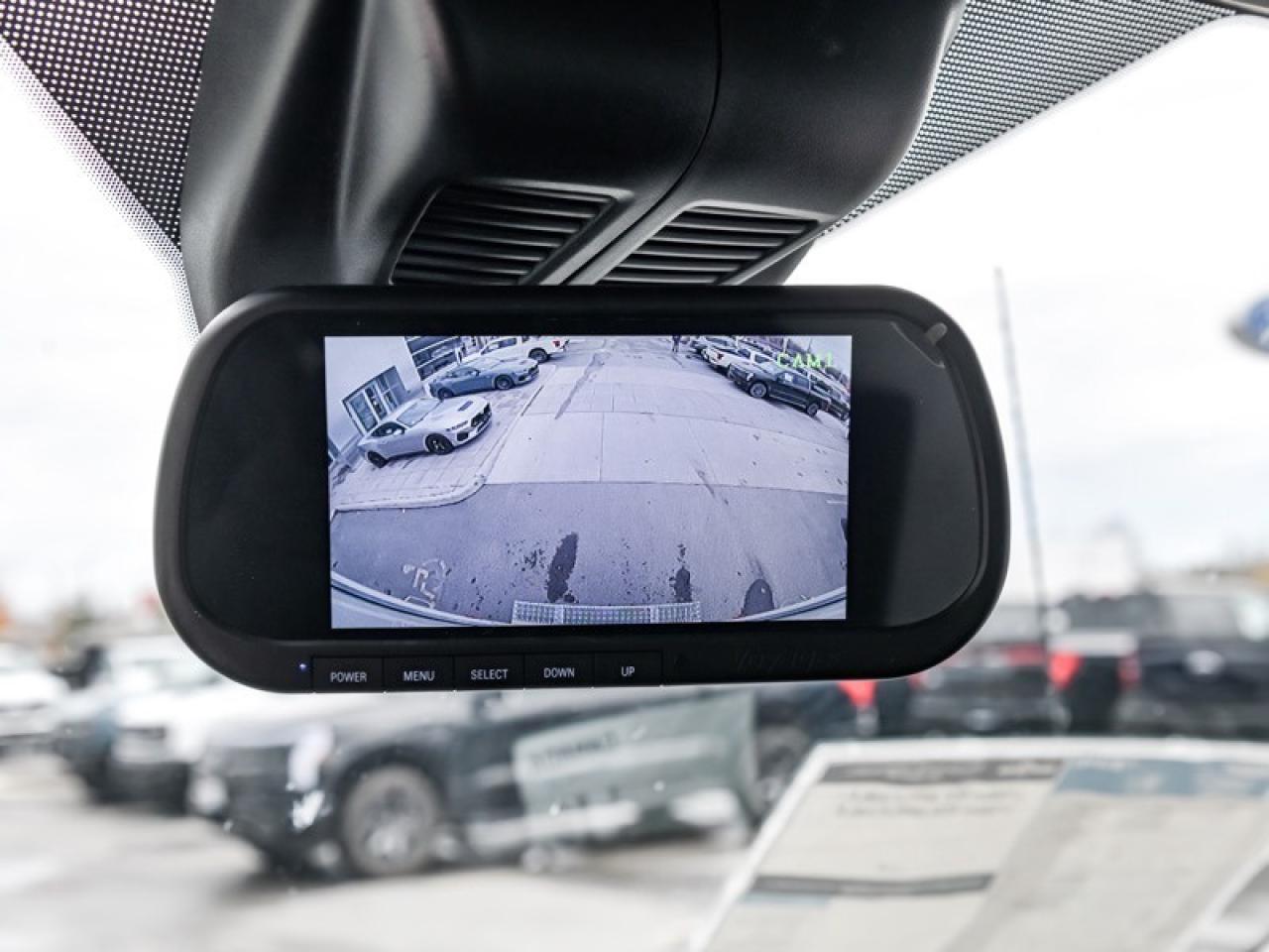 2023 Ford Transit Cutaway Photo