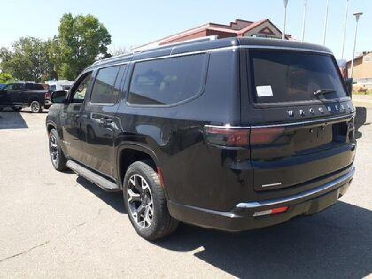 2023 Jeep Wagoneer L Sea Salt seats,  Hurricane Twin Turbo  #7 Photo3