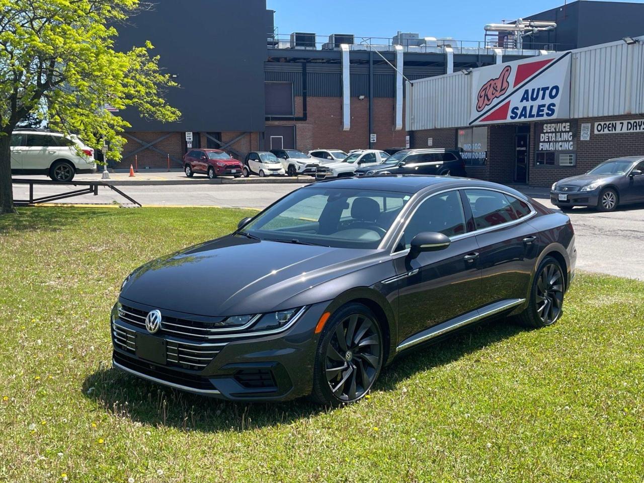 2019 Volkswagen Arteon R-LINE ~ 4MOTION ~ CarPlay ~ WINTER TIRES ON RIMS - Photo #1