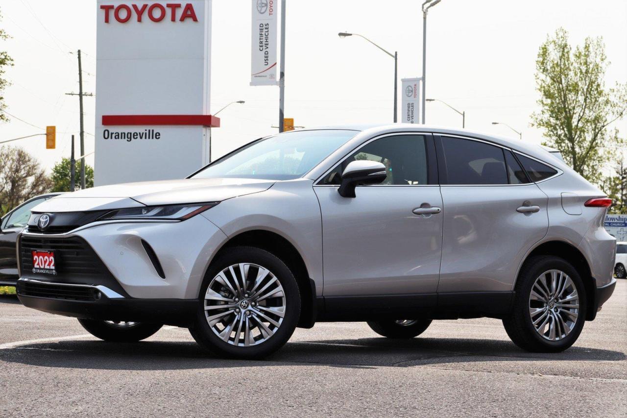 Used 2022 Toyota Venza Limited LIMITED HYBRID AWD, LEATHER HEATED SEATS, PANORAMIC SUNROOF, NAVIGATION, 360 CAM, HEADS-UP DISPLAY for sale in Orangeville, ON