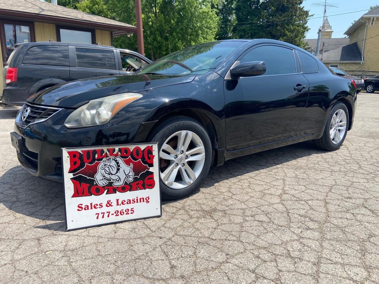 Used 2011 Nissan Altima S for sale in Glencoe, ON