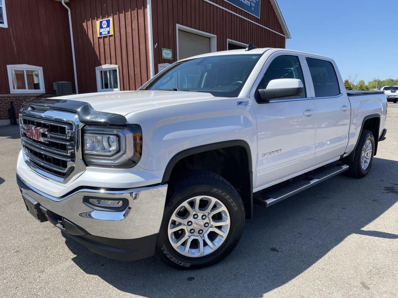 Used 2017 GMC Sierra 1500 SLE Crew Cab Long Box 4WD for sale in Dunnville, ON