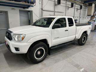 Used 2014 Toyota Tacoma TRAIL TEAMS PRO 4X4 | 6-SPEED | REAR CAM | TONNEAU for sale in Ottawa, ON