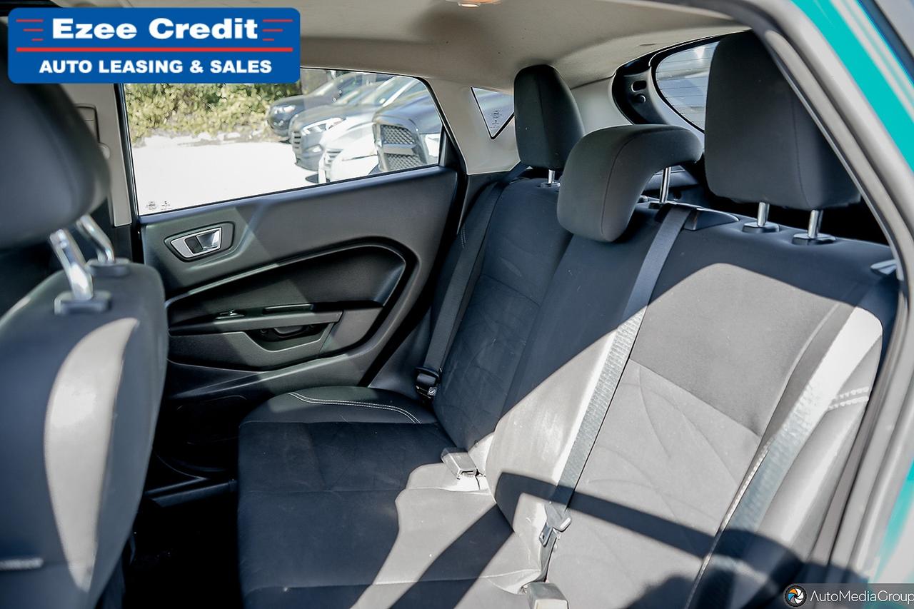 2016 Ford Fiesta SE Photo