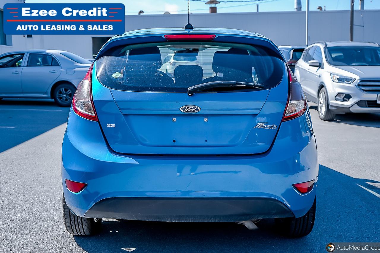 2016 Ford Fiesta SE Photo