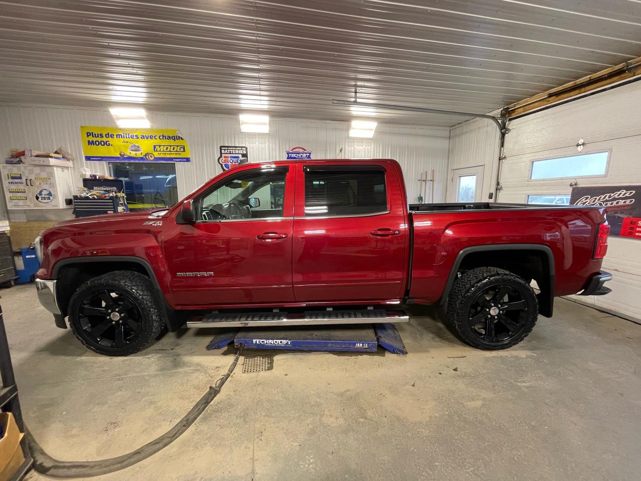 2018 GMC Sierra 1500 SLE Z71