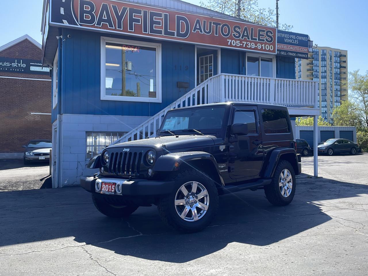 2015 Jeep Wrangler Sahara *6 Speed/Navigation/2 Tops**