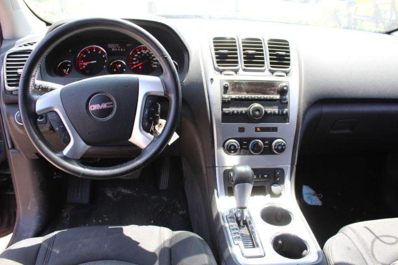 2012 GMC Acadia  Photo4