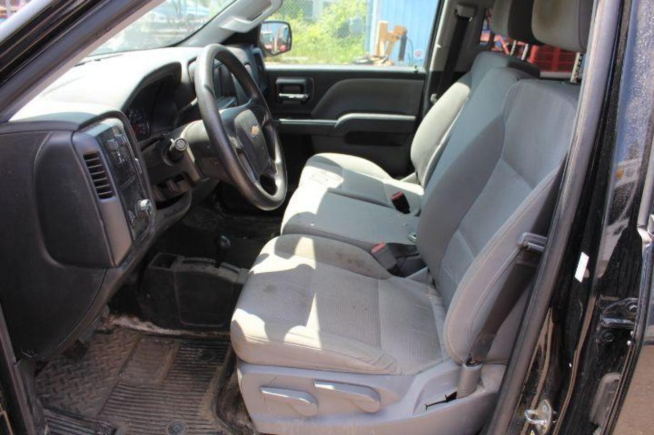 2018 Chevrolet Silverado 1500  Photo4