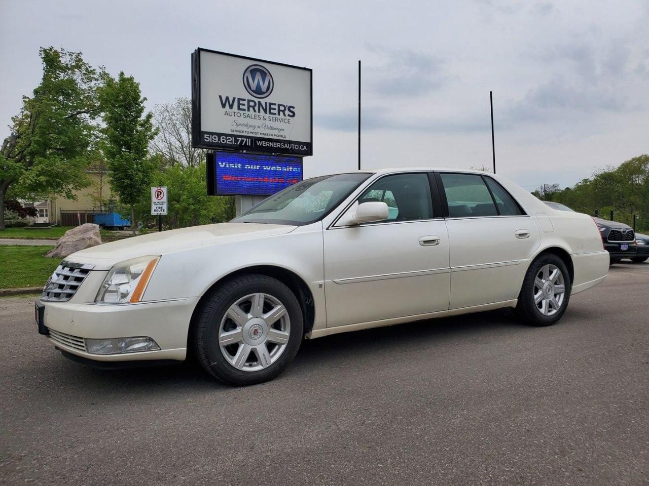 2008 Cadillac DTS Luxury