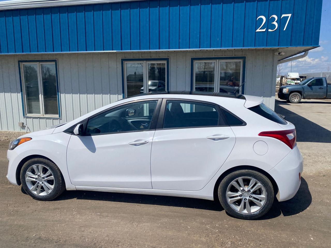 Used 2013 Hyundai Elantra GT GLS for sale in Steinbach, MB