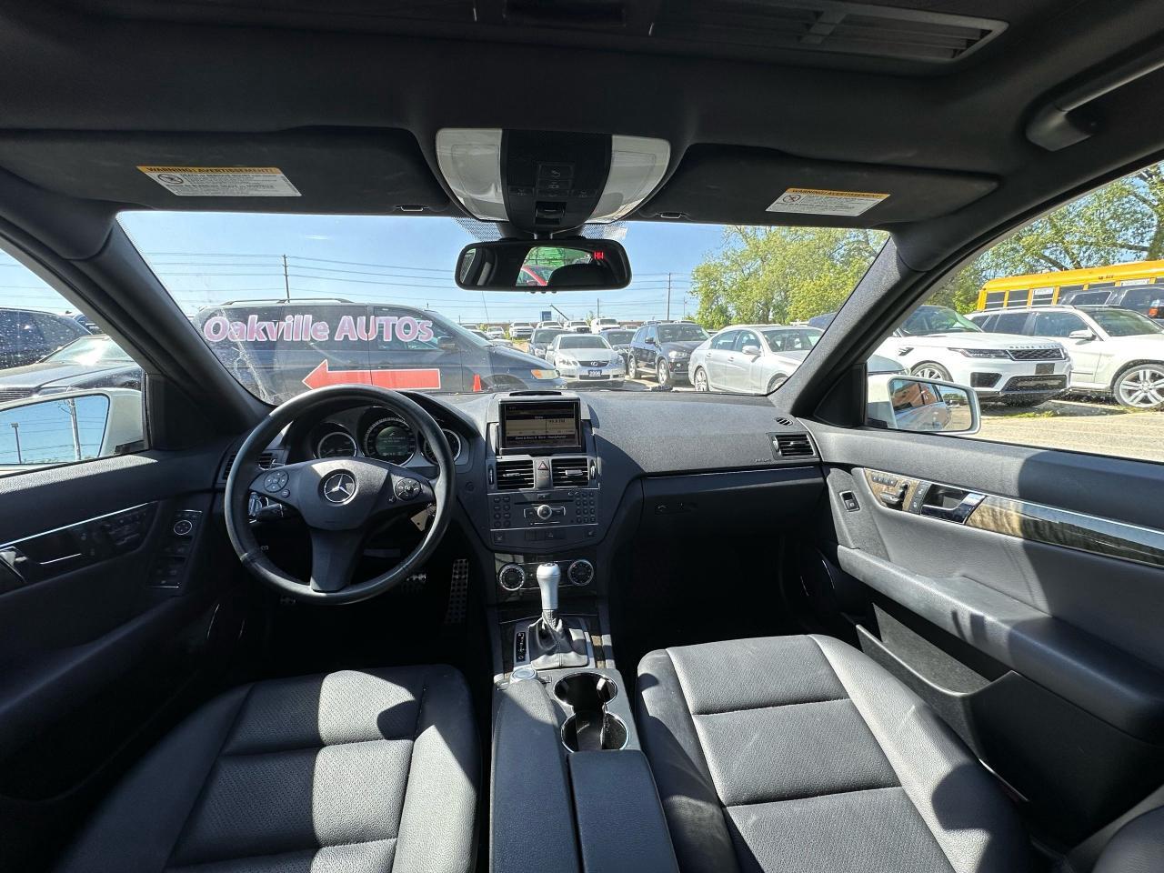 2011 Mercedes-Benz C-Class C 300 Photo