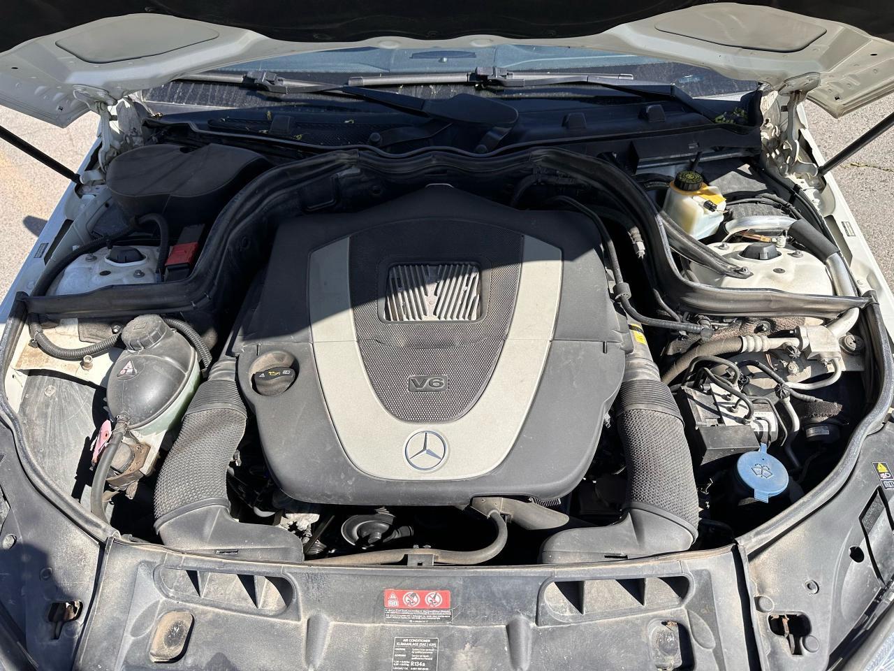 2011 Mercedes-Benz C-Class C 300 Photo