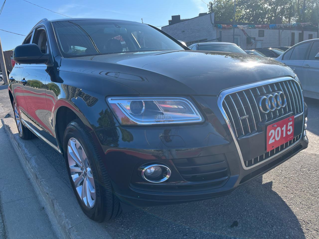 Used 2015 Audi Q5 Panoramic Sunroof, Nav, Heated seats, Bluetooth,Cruise Control 2.0T Progressiv for sale in Scarborough, ON