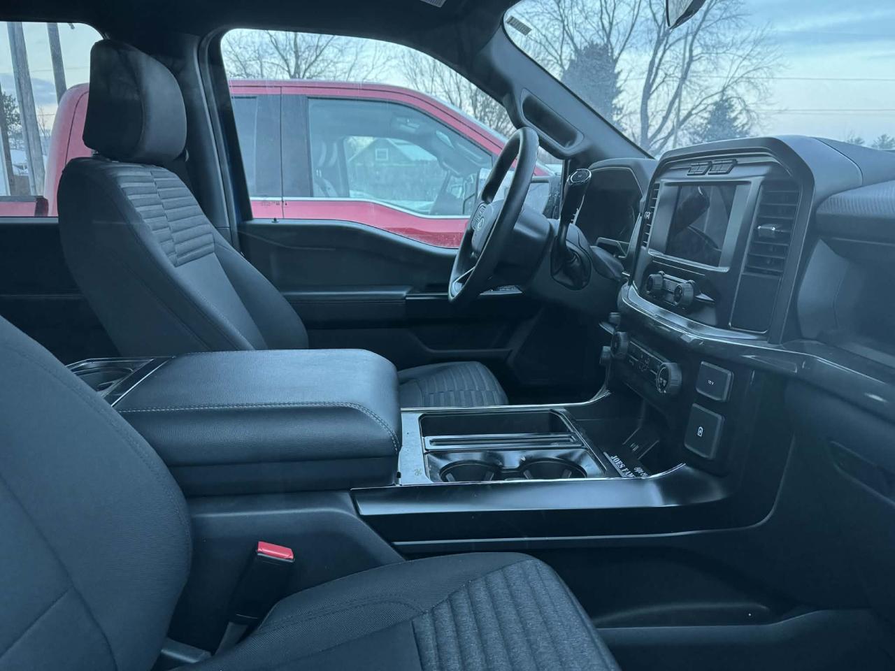 2023 Ford F-150 XL Photo5