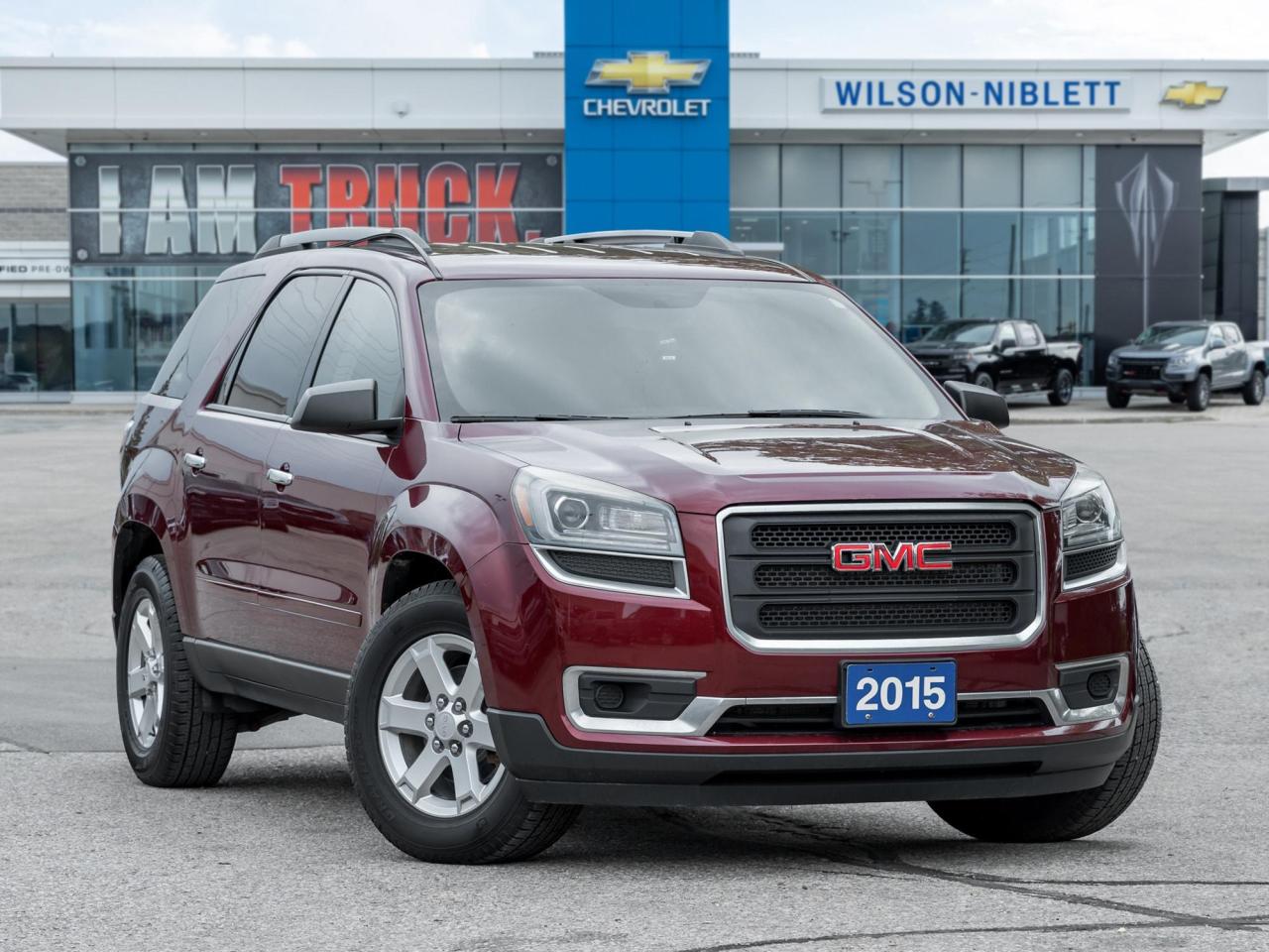 2015 GMC Acadia SLE Photo