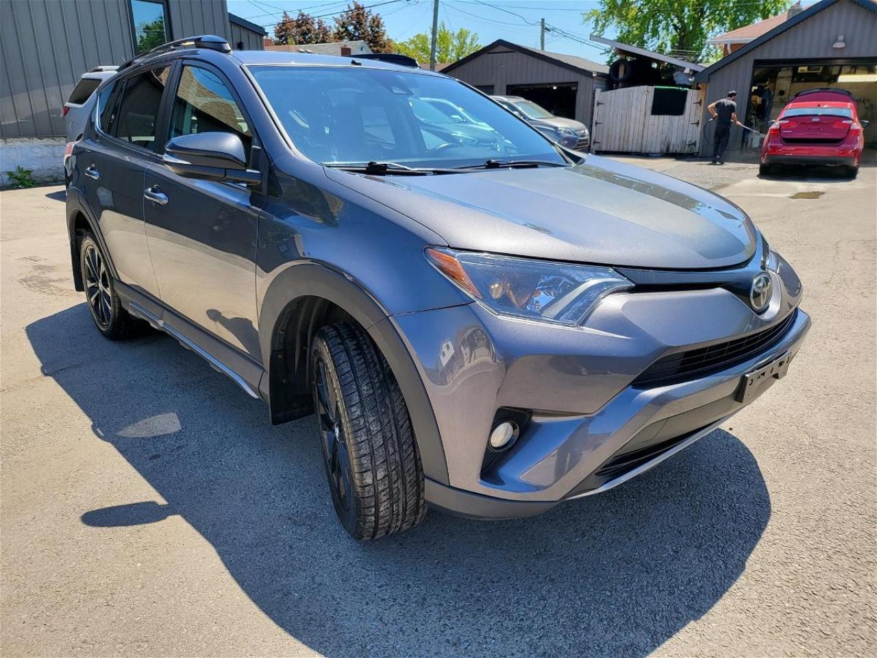 Used 2018 Toyota RAV4 Xle Trail Edition for sale in Hamilton, ON