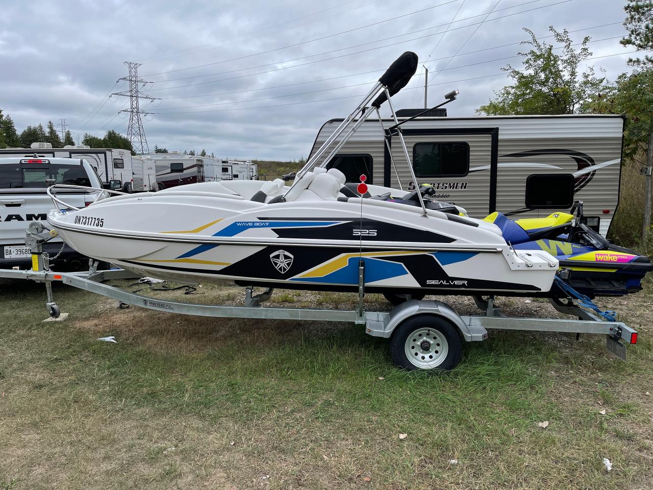 Used 2020 Sea-Doo Wake Pro 230 (BOAT COMBO) 2020 SEALVER WAVE BOAT for sale in Cambridge, ON