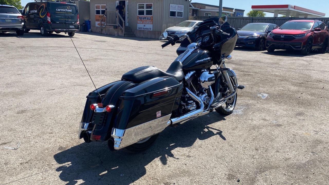 2016 Harley-Davidson Road Glide Special FLTRXS, EXHAUST, NAVI, 26KMS, IRREPARABLE, AS IS - Photo #5