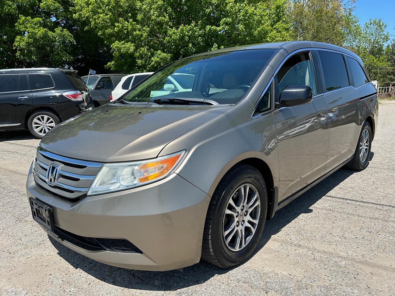 2011 Honda Odyssey EX**8 PASS*CERTIFIED*1 YEAR WARRANTY*EXC CONDITION - Photo #1