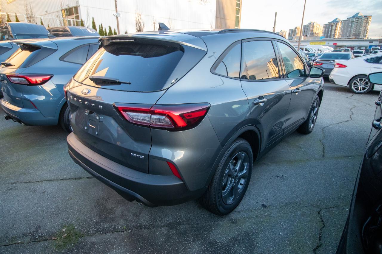 new 2025 Ford Escape car, priced at $36,194