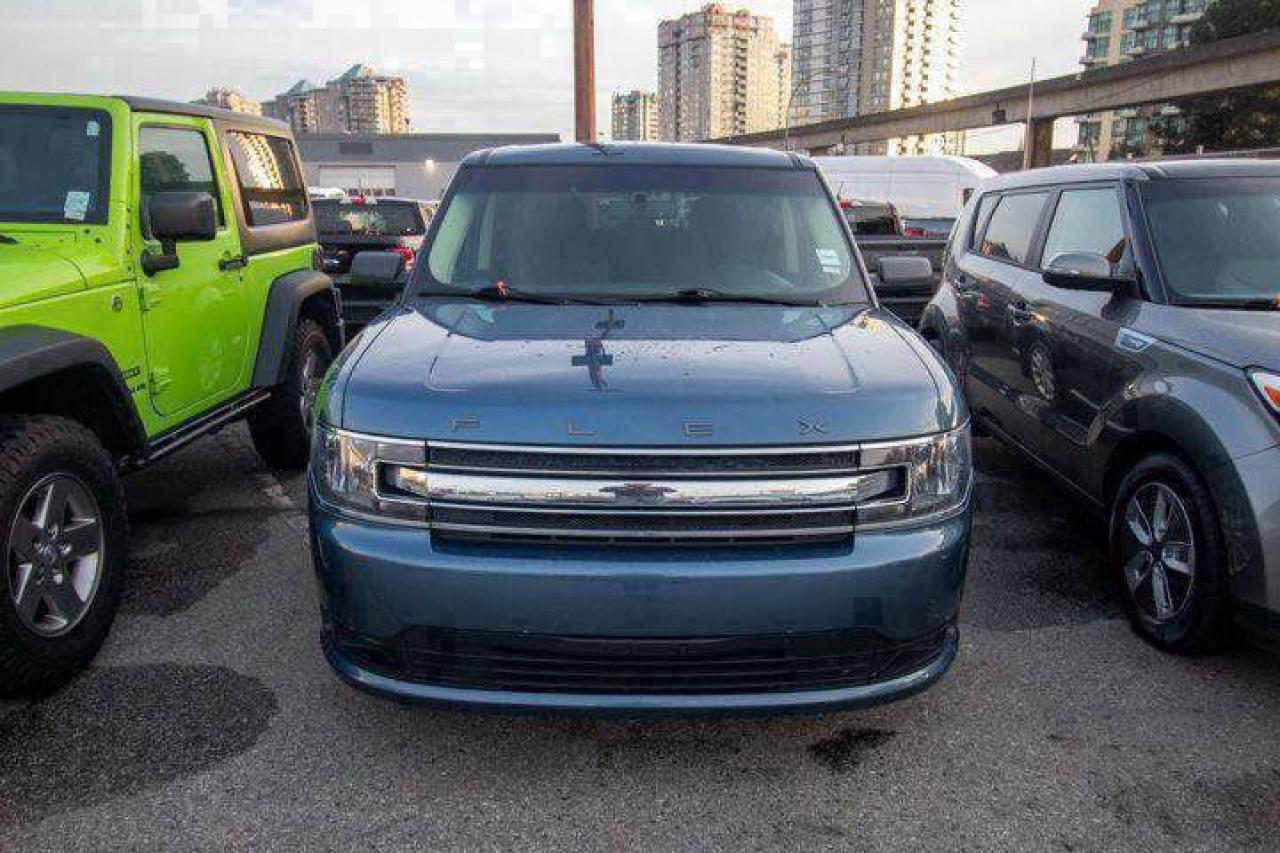 used 2018 Ford FLEX SE car, priced at $16,048