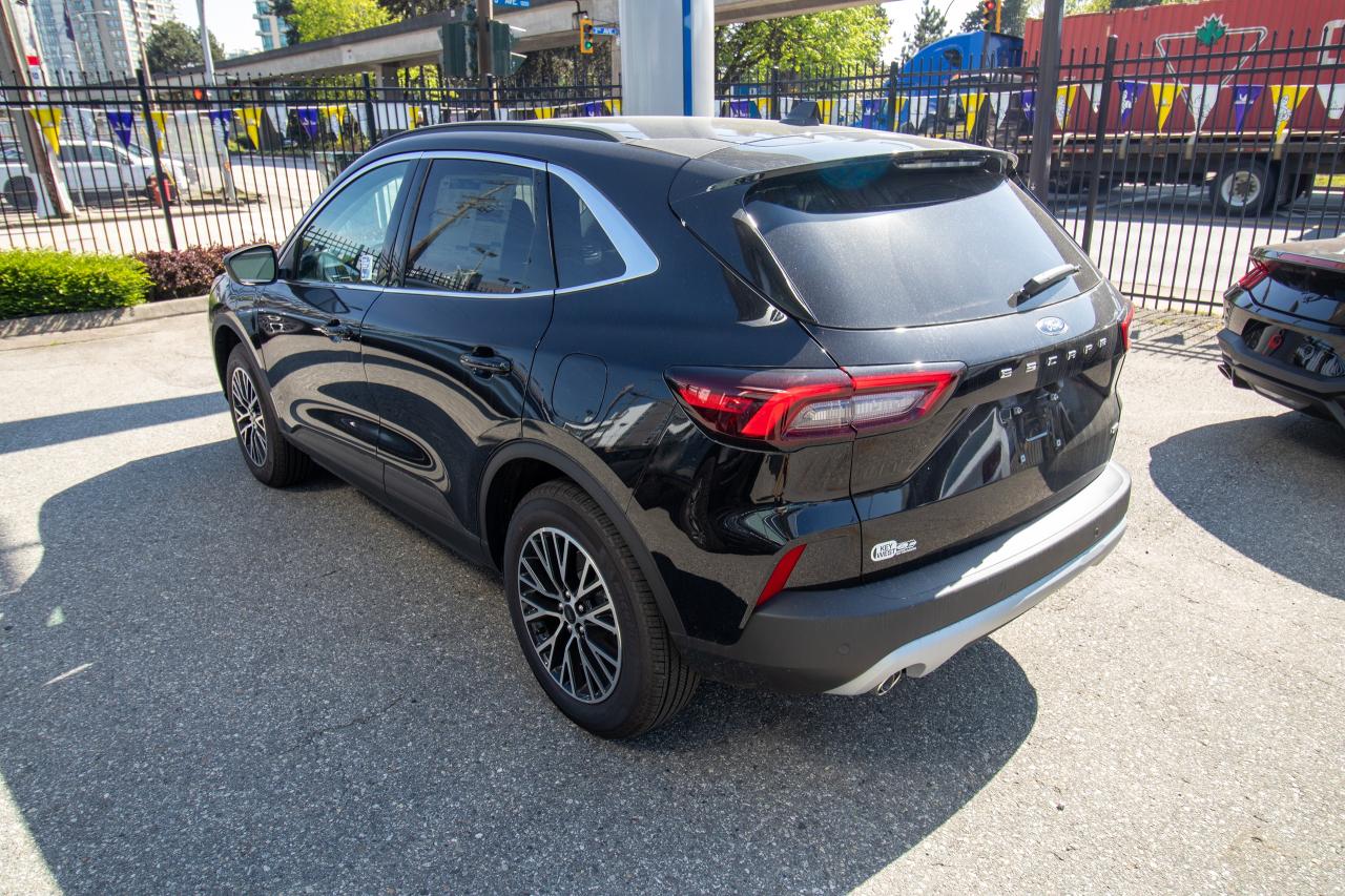 new 2025 Ford Escape car, priced at $40,294