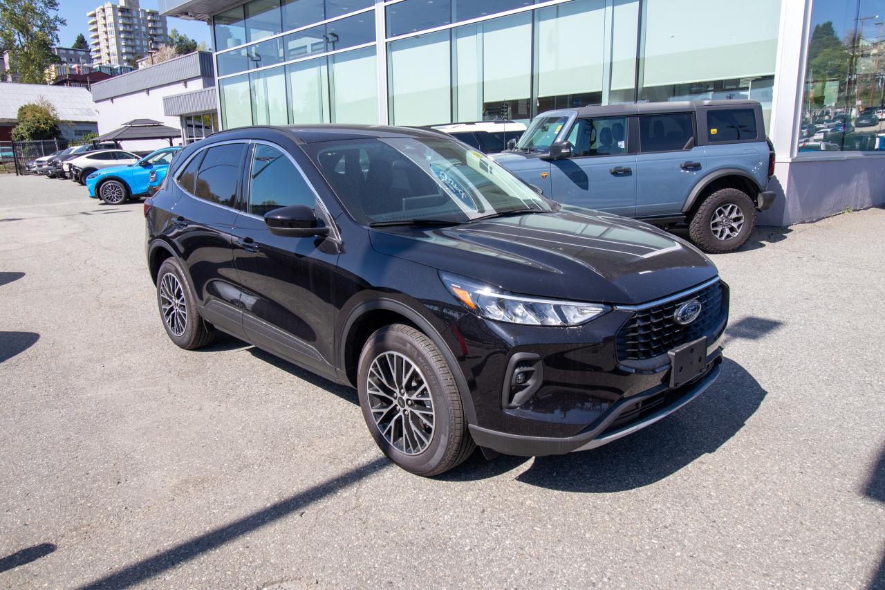 new 2025 Ford Escape car, priced at $40,294