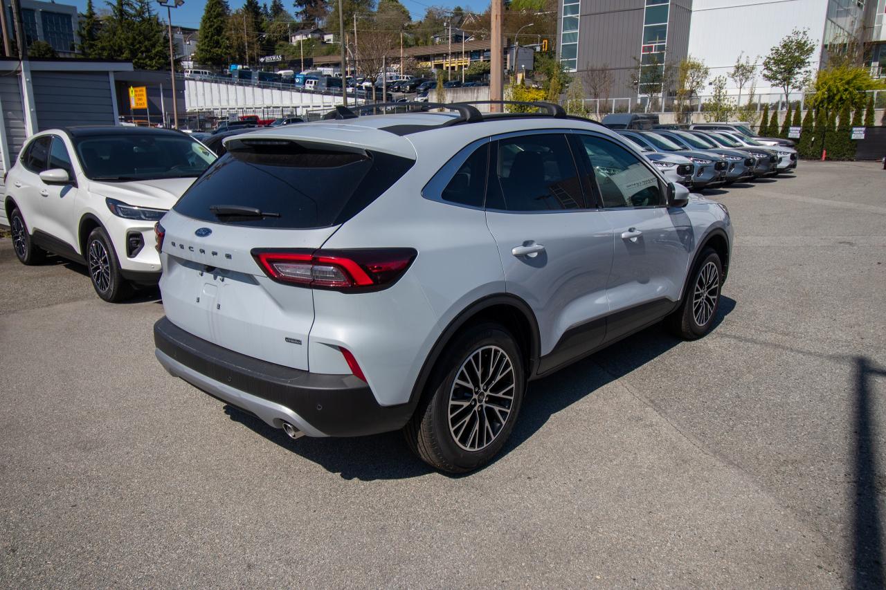 new 2025 Ford Escape car, priced at $40,929