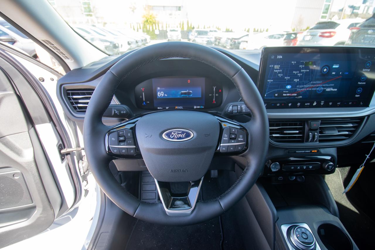 new 2025 Ford Escape car, priced at $40,929