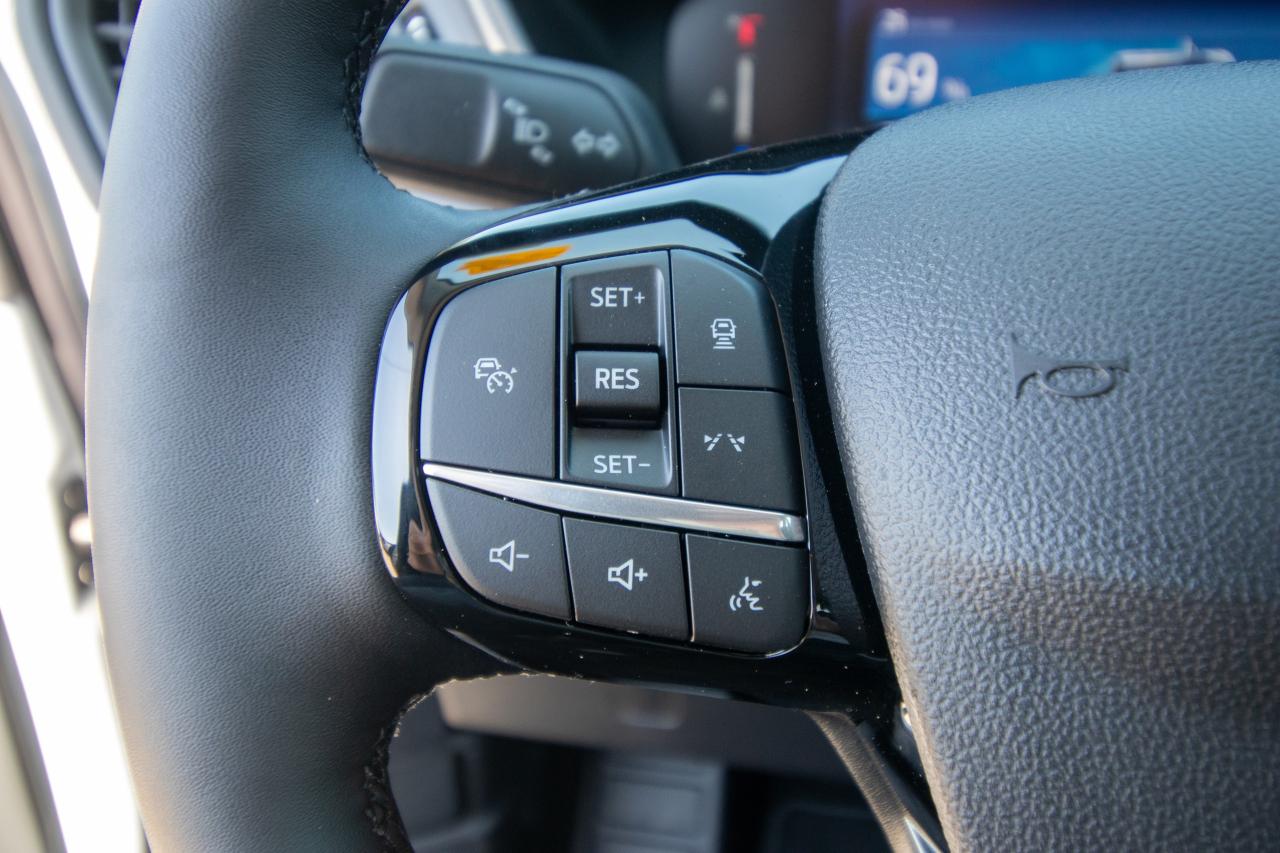 new 2025 Ford Escape car, priced at $40,929