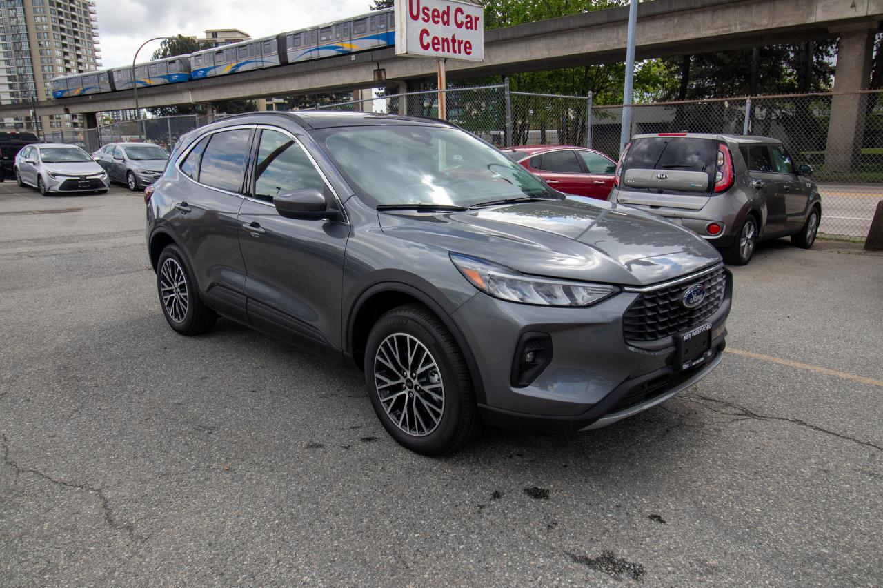 new 2025 Ford Escape car, priced at $42,644