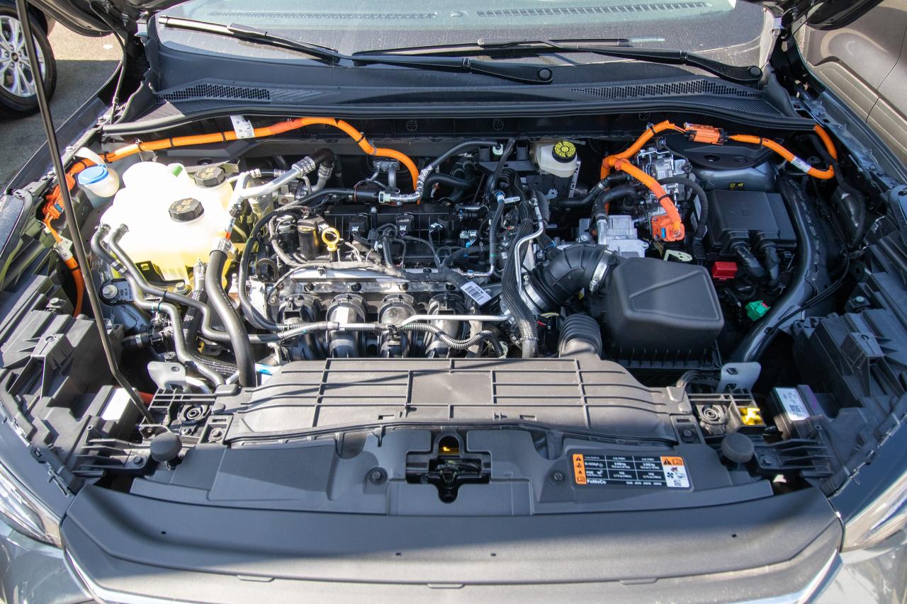 new 2025 Ford Escape car, priced at $40,444