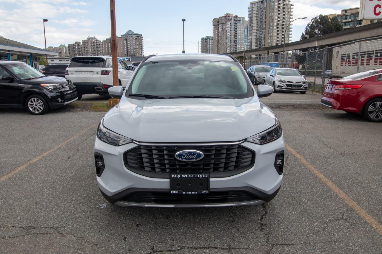 new 2025 Ford Escape car, priced at $40,444